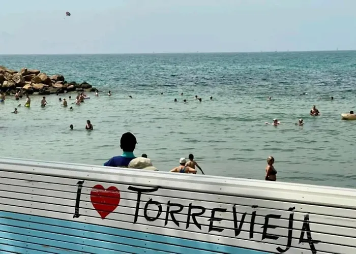 Sunny Time La Mata 公寓